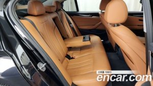 BMW 5-Series 520i Luxury 2020 года из Южной Кореи