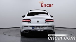 Mercedes-Benz E-Class E450 4MATIC Coupe 2021 года из Южной Кореи