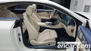Mercedes-Benz E-Class E450 4MATIC Coupe 2021 года из Южной Кореи
