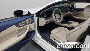 Mercedes-Benz E-Class E450 4MATIC Coupe 2021 года из Южной Кореи