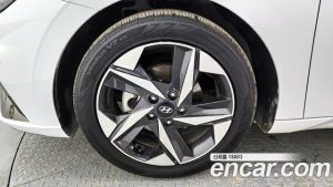 Hyundai AVANTE 1.6 2021 года из Южной Кореи