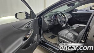 ChevroletGMDaewoo Malibu 2.0 Turbo RED-LINE 2021 года из Южной Кореи