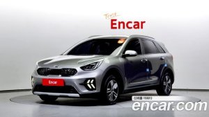Kia Niro 1.6 HEV 2020 года из Южной Кореи