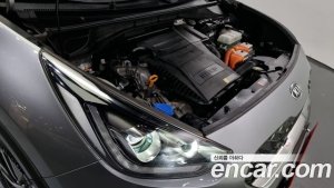 Kia Niro 1.6 HEV 2020 года из Южной Кореи