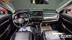 Kia Seltos Дизель 1.6 4WD 2022 года из Южной Кореи