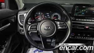 Kia Seltos Дизель 1.6 4WD 2022 года из Южной Кореи