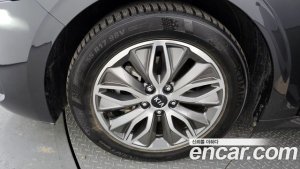 Kia K5 Prestige 2021 года из Южной Кореи