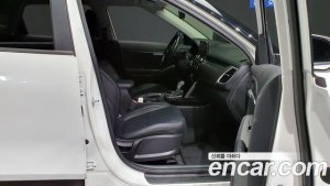 Kia Seltos Бензин 1.6 Turbo 2WD 2020 года из Южной Кореи