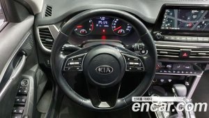 Kia Seltos Бензин 1.6 Turbo 2WD 2020 года из Южной Кореи