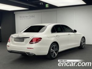 Mercedes-Benz E-Class E300 Avantgarde 2020 года из Южной Кореи