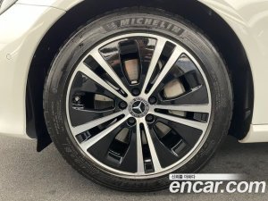 Mercedes-Benz E-Class E300 Avantgarde 2020 года из Южной Кореи