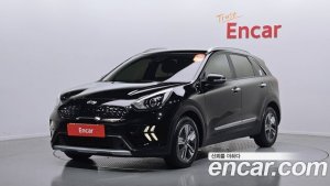 Kia Niro 1.6 HEV 2021 года из Южной Кореи