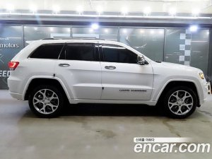 Jeep Cherokee 3.6 Overland 2021 года из Южной Кореи