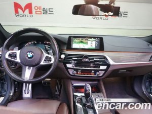 BMW 5-Series 530i M Sport Plus 2020 года из Южной Кореи
