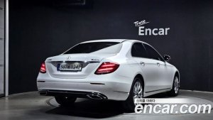 Mercedes-Benz E-Class E300 4MATIC Exclusive 2020 года из Южной Кореи