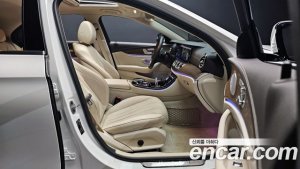 Mercedes-Benz E-Class E300 4MATIC Exclusive 2020 года из Южной Кореи