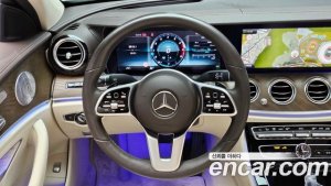 Mercedes-Benz E-Class E300 4MATIC Exclusive 2020 года из Южной Кореи