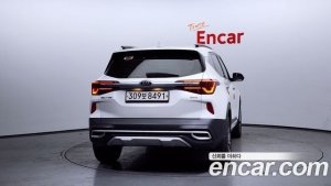 Kia Seltos Бензин 1.6 Turbo 2WD 2020 года из Южной Кореи