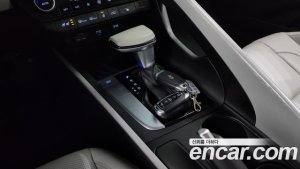 Hyundai AVANTE 1.6 2021 года из Южной Кореи