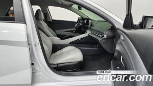 Hyundai AVANTE 1.6 2021 года из Южной Кореи