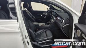 Mercedes-Benz GLC-Class GLC300e 4MATIC Coupe 2021 года из Южной Кореи