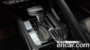 Hyundai AVANTE Modern 2021 года из Южной Кореи