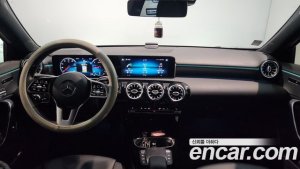 Mercedes-Benz A-Class A200d SEDAN 2021 года из Южной Кореи