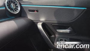 Mercedes-Benz A-Class A200d SEDAN 2021 года из Южной Кореи