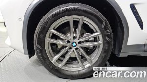 BMW X4 xDrive20i M Sport X 2020 года из Южной Кореи