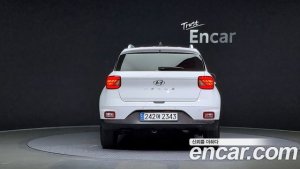 Hyundai Venue 1.6 Flux 2020 года из Южной Кореи