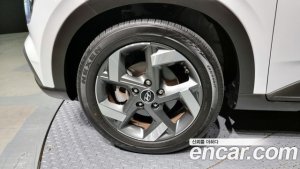 Hyundai Venue 1.6 Flux 2020 года из Южной Кореи