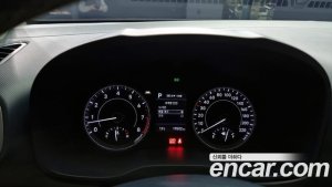 Hyundai Venue 1.6 Flux 2020 года из Южной Кореи