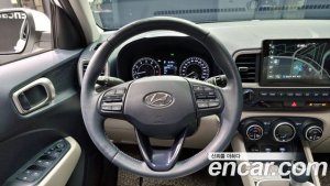 Hyundai Venue 1.6 Flux 2020 года из Южной Кореи