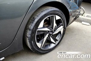Hyundai AVANTE 1.6 2021 года из Южной Кореи