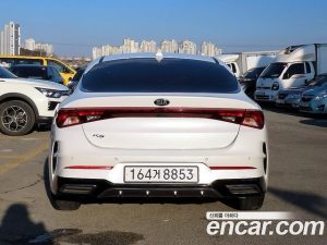Kia K5 2.0 2020 года из Южной Кореи