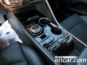 Kia K5 2.0 2020 года из Южной Кореи