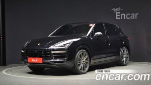 Porsche Cayenne 4.0 Turbo 2020 года из Южной Кореи