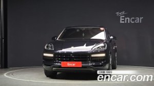 Porsche Cayenne 4.0 Turbo 2020 года из Южной Кореи