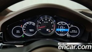Porsche Cayenne 4.0 Turbo 2020 года из Южной Кореи