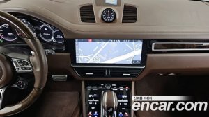 Porsche Cayenne 4.0 Turbo 2020 года из Южной Кореи