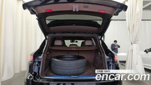 Porsche Cayenne 4.0 Turbo 2020 года из Южной Кореи