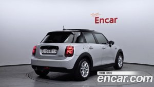Mini Cooper 5Door HIGH 2020 года из Южной Кореи