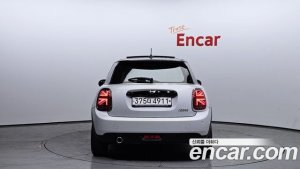 Mini Cooper 5Door HIGH 2020 года из Южной Кореи