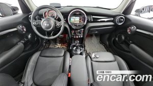 Mini Cooper 5Door HIGH 2020 года из Южной Кореи