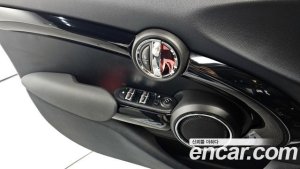 Mini Cooper 5Door HIGH 2020 года из Южной Кореи