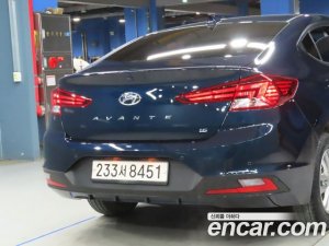 Hyundai AVANTE 1.6 2020 года из Южной Кореи