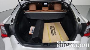 Toyota Prius 1.8 2021 года из Южной Кореи