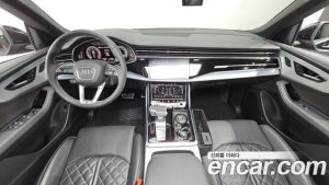 Audi Q8 50 TDI 4WD Premium 2021 года из Южной Кореи