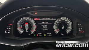 Audi Q8 50 TDI 4WD Premium 2021 года из Южной Кореи