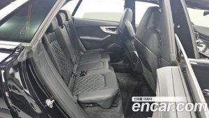 Audi Q8 50 TDI 4WD Premium 2021 года из Южной Кореи